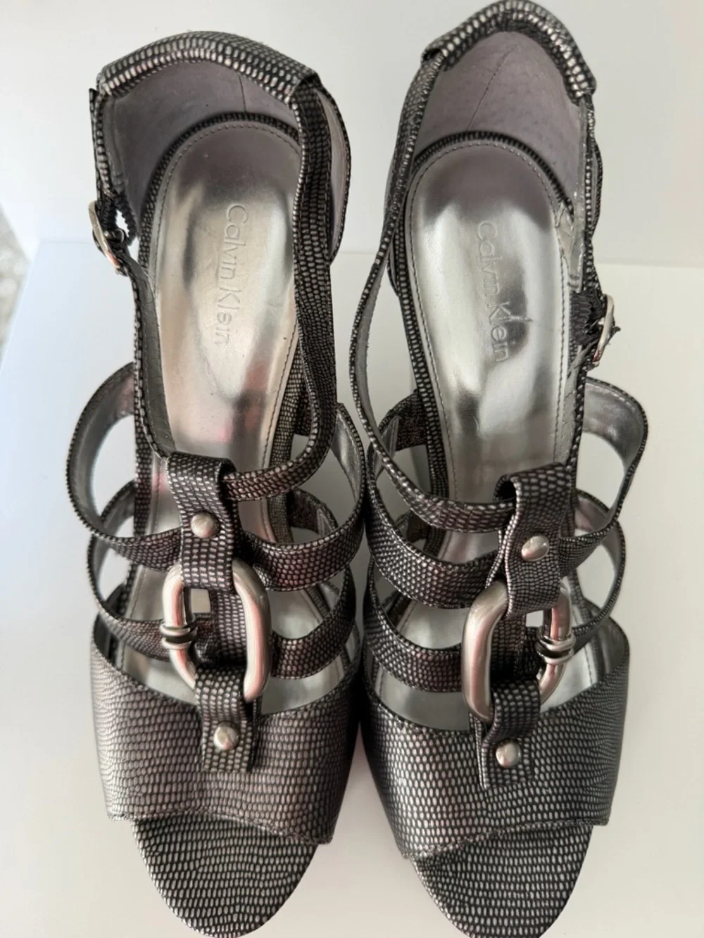 CALVIN KLEIN Wedges Black/Silver Lizard Print | Women’s Size 8